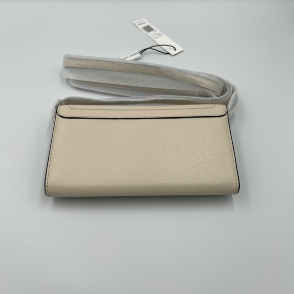 NWT MARC JACOBS Wallet crossbody Bag in Marshmallow color - Picture 5 of 6